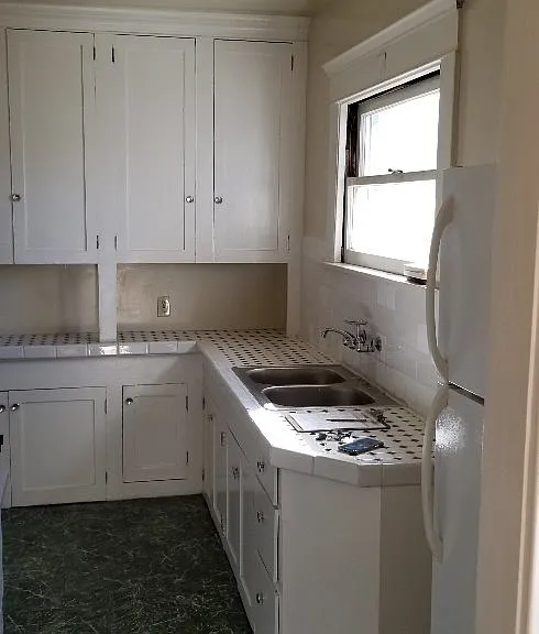 1320 N Harvard Blvd — Photo 15