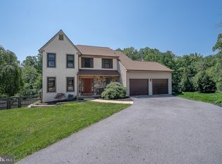 108 Grace Ln, Aston, PA 19014