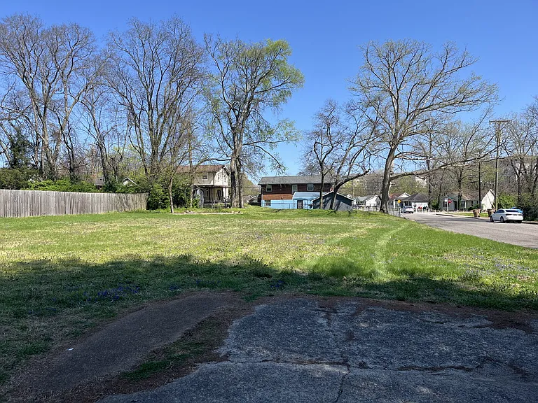 2523 Flamingo Dr — Photo 3