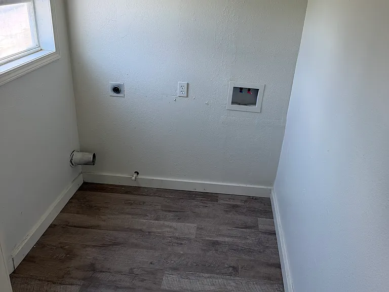 701 L St NW — Photo 6