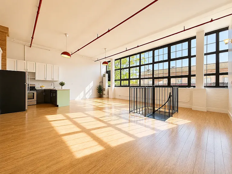248 McKibbin St #1S — Photo 5