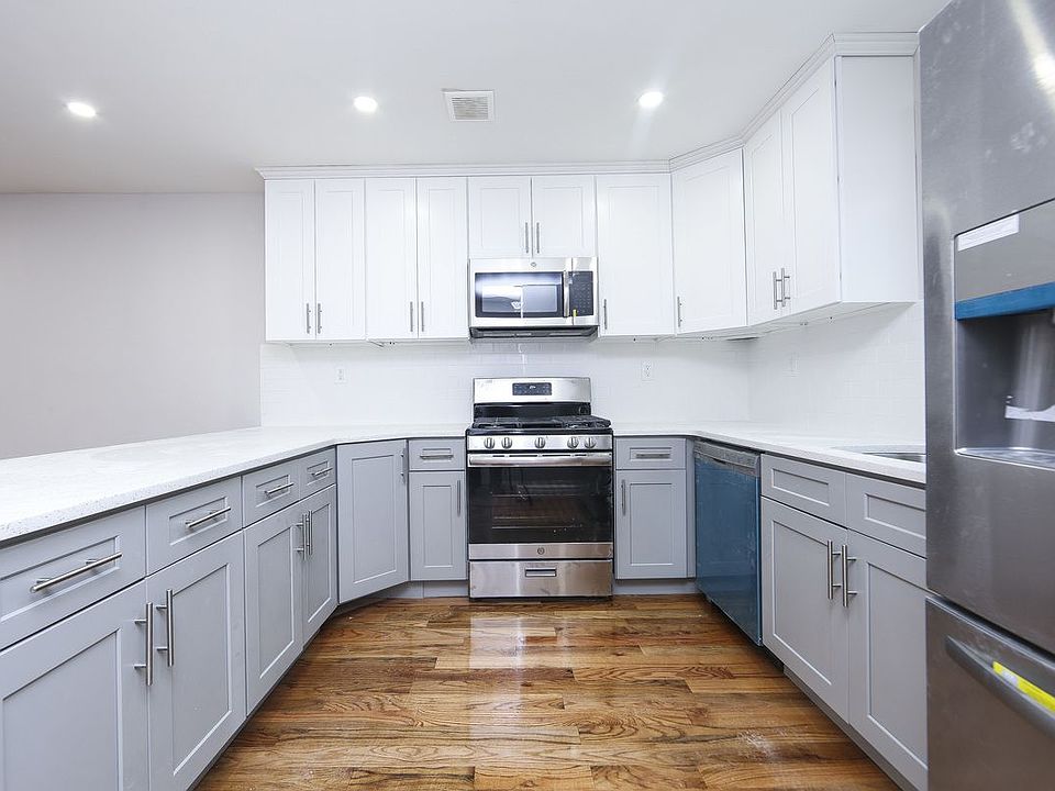 1st image of 11528 199th St