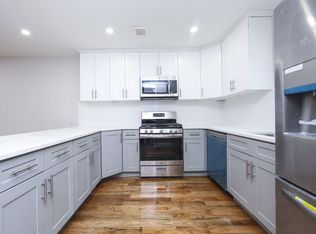 11528 199th St, Saint Albans, NY 11412