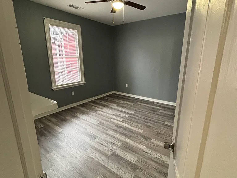228 Telfair St #B — Photo 3