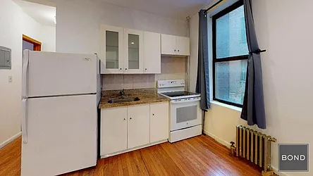 Rented by Bond New York