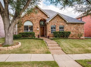 17708 Meadow Grove Ln, Dallas, TX 75287