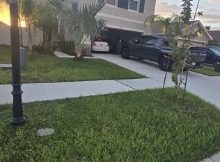 428 Sunlit Coral St #428, Ruskin, FL 33570