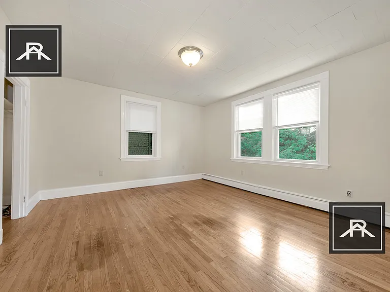 7 Murdock Ter — Photo 14