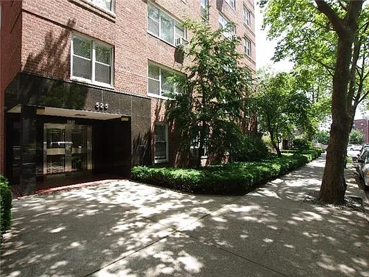 Sold by Exclusive Properties Sotheby's International Realty | media 11