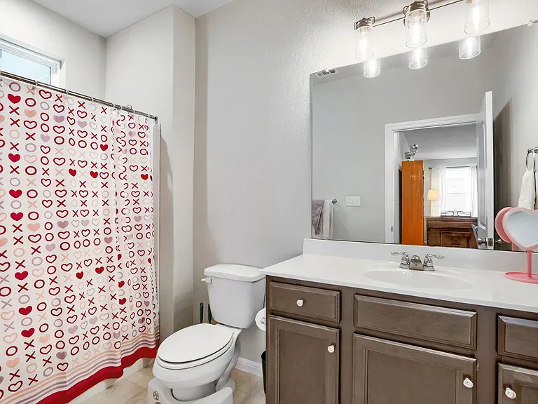 2432 Berryville Ln — Photo 22