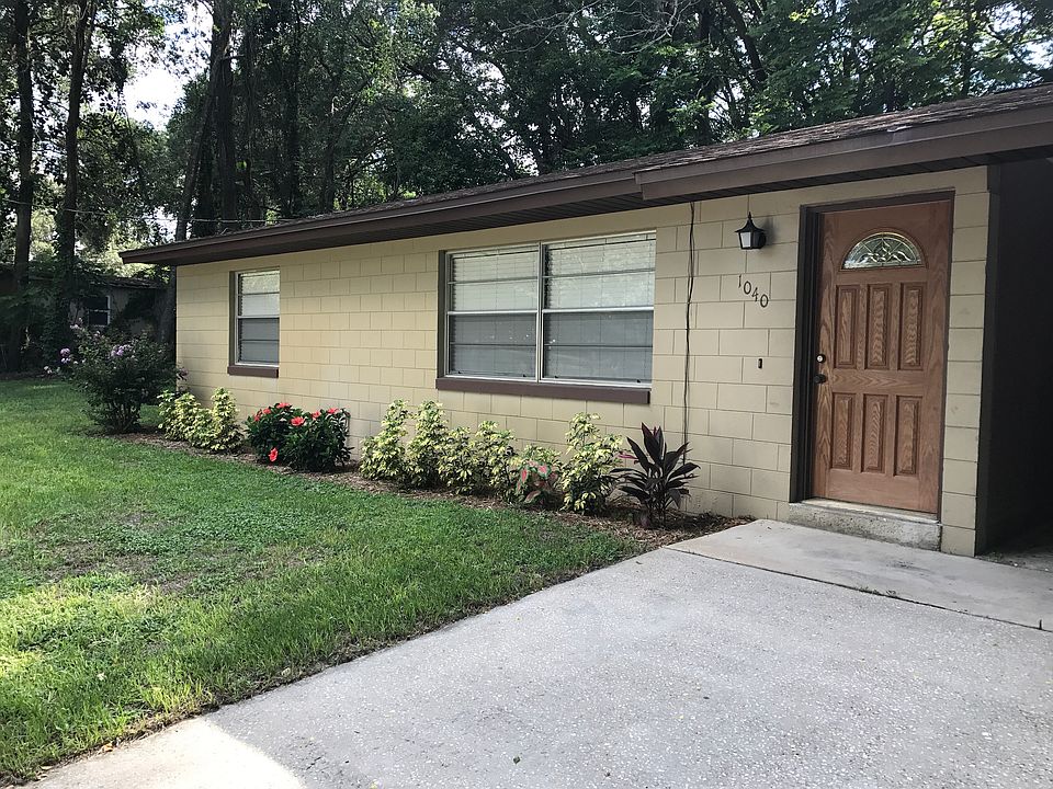 Front of duplex