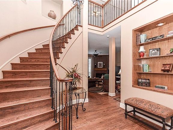 4th image of 109 Spyglass Dr
