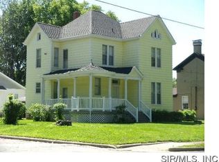 1223 Washington Ave #B, Alton, IL 62002