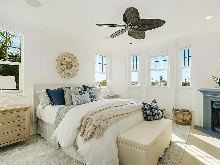409 N Cedros Ave — Photo 16