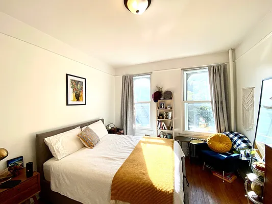 Rented by Douglas Elliman | media 2