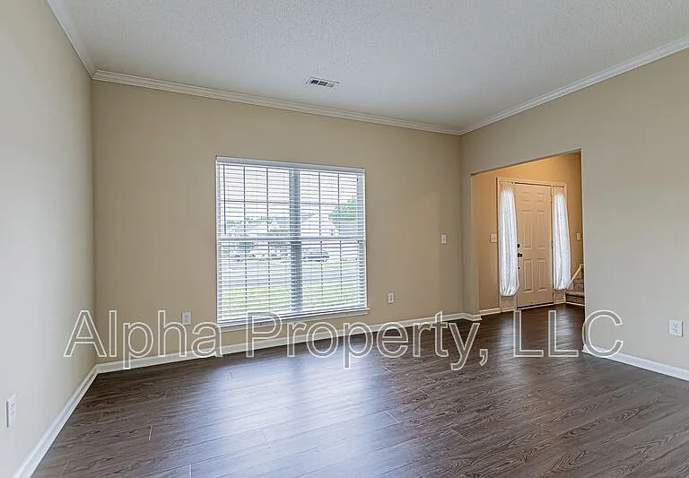 8 Cotter Ln — Photo 5