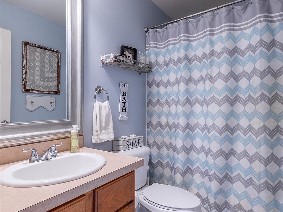 274 Creekwood Cir, photo 17