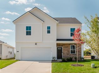 3928 Sterling Dr, Whitestown, IN 46075