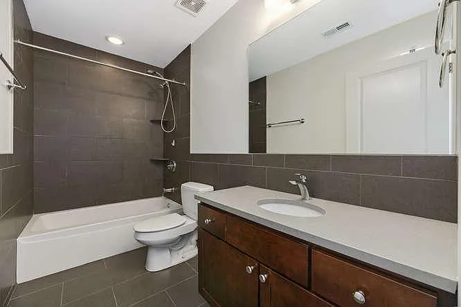 3229 S Halsted St #2 — Photo 8