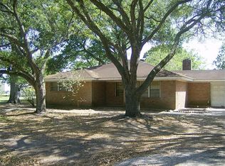 218 Leon Rd, Rosenberg, TX 77471