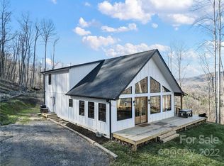 103 Little Bee Ln, Swannanoa, NC 28778