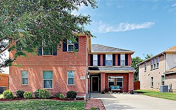 2nd image of 2124 Fort Bend Dr