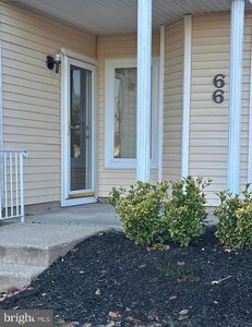 66 Catherine Ct, Levittown, PA, 19057