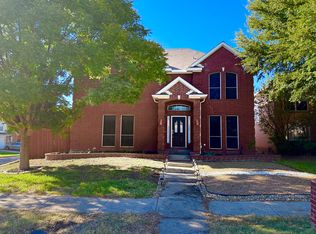 2301 Mapleleaf Ln, Flower Mound, TX 75028