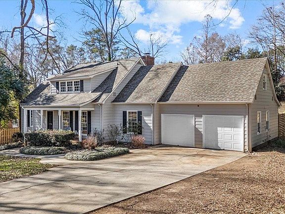 2nd image of 254 Heathwood Dr