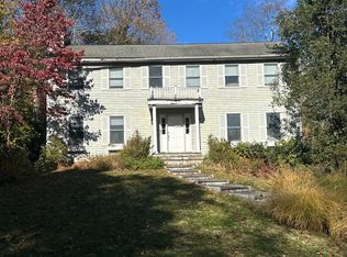 57 Oak Rd, Katonah, NY 10536
