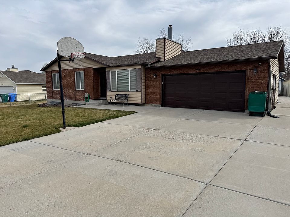 1st image of 2593 W Dry Creek Dr