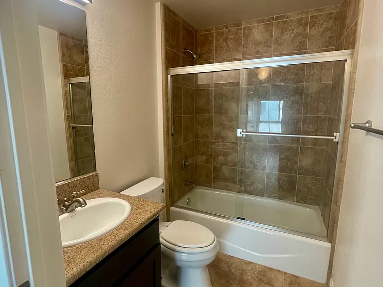 5827 Carlton Way #203 — Photo 10