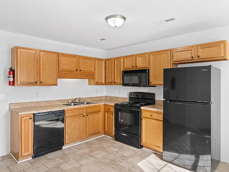 188 Jack Miller Blvd — Photo 10