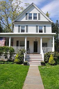 2nd image of 52 Orchard St