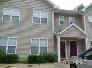 83 Creekside Dr, Brevard, NC 28712
