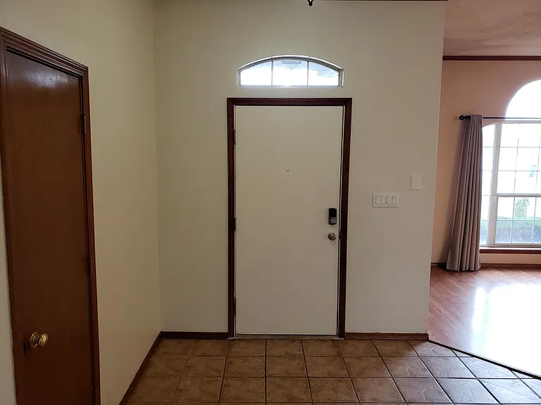 10416 Connemara Dr SW — Photo 2