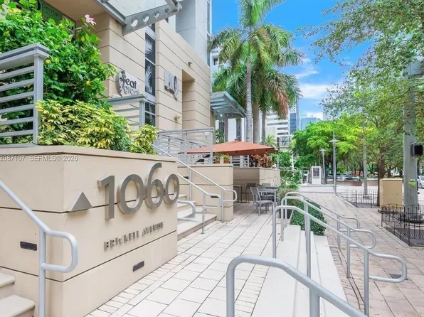 1060 Brickell Ave, Miami, FL