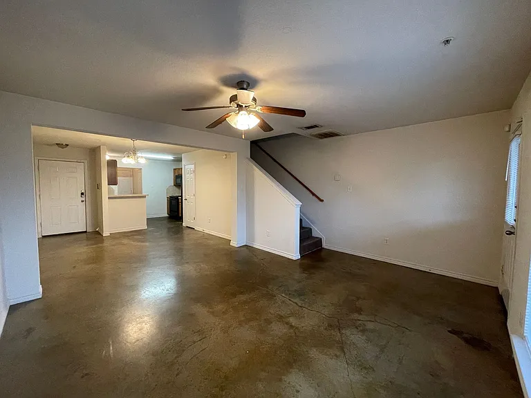 4006 Cambridge Dr — Photo 14