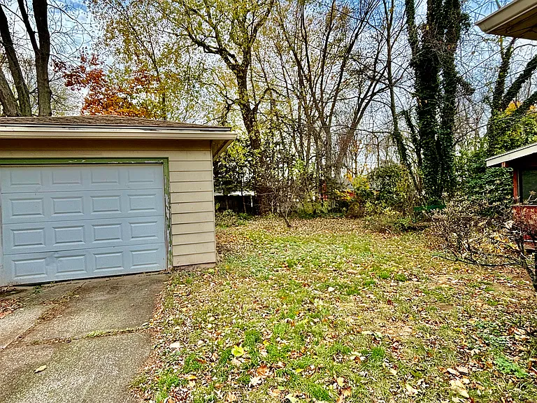 306 Andrews Park Blvd — Photo 2