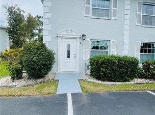 7092 Nantucket Cir #8, North Fort Myers, FL 33917