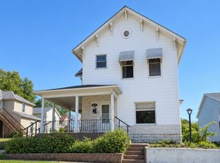 1415 Pershing Ave, Davenport, IA 52803