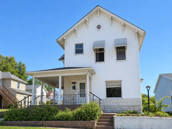 1415 Pershing Ave, Davenport, IA 52803
