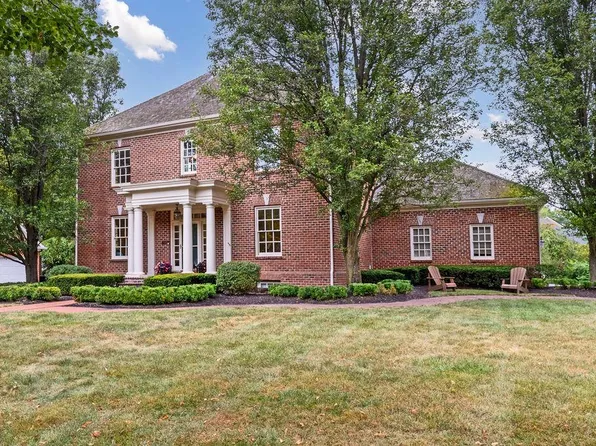 7532 Ogden Woods Blvd, New Albany, OH 43054