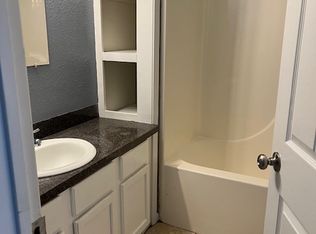 7750 County Road 2193 APT 23, Whitehouse, TX 75791