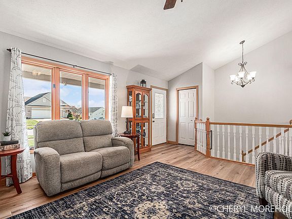 4th image of 8475 Deer Forest Meadows Dr SE