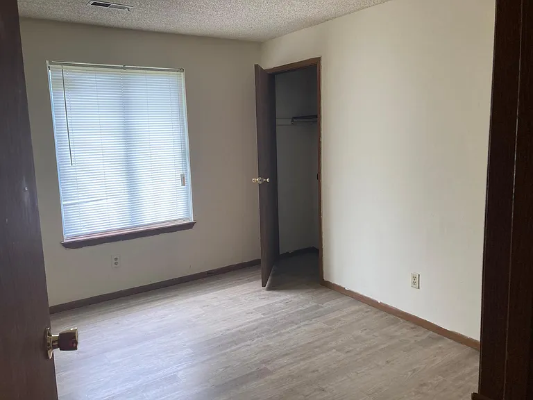 722 Gordon Smith Blvd #12 — Photo 3