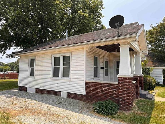 5th image of 1115 Woodlawn Ave