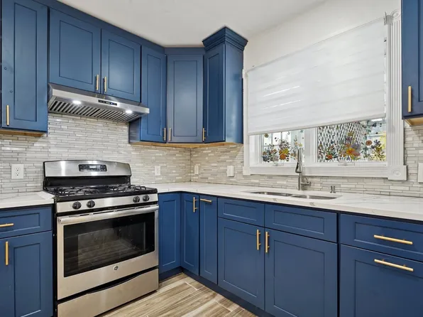 1507 80th Street image 11 of 25