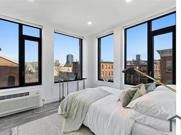 327 Communipaw Ave, Jersey City, NJ 07304