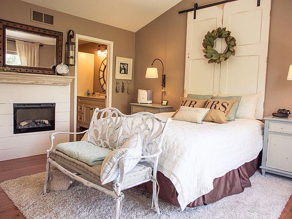 5th image of 5549 Gallery Park Dr #61